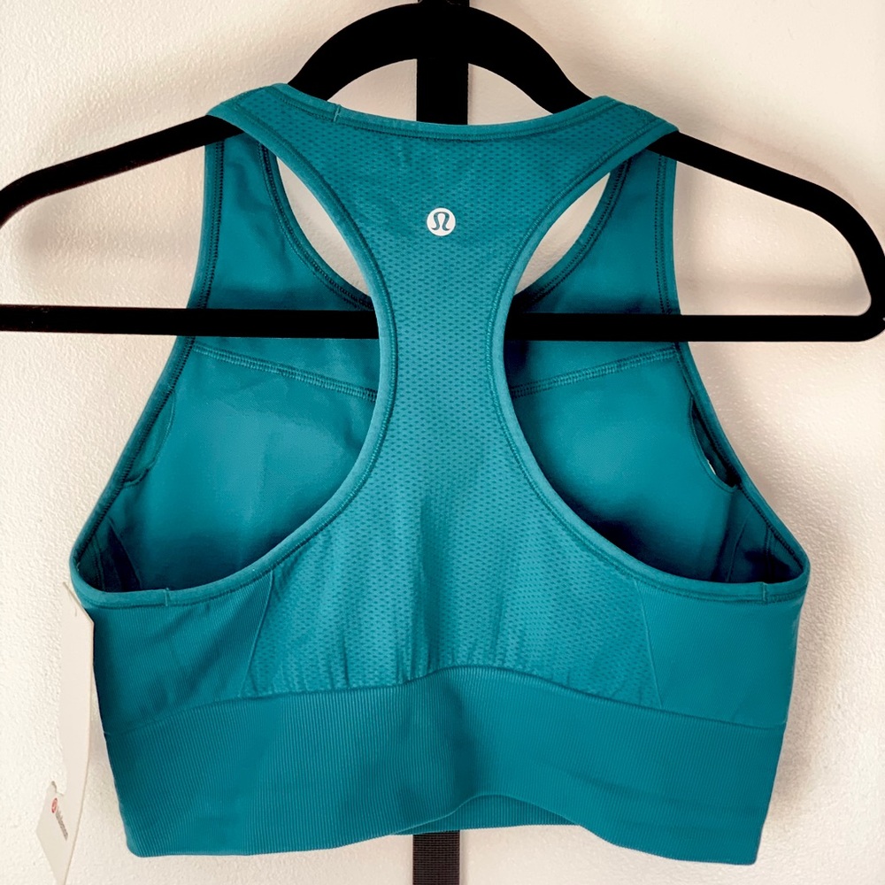 Lululemon Ebb to Train Sports Bra